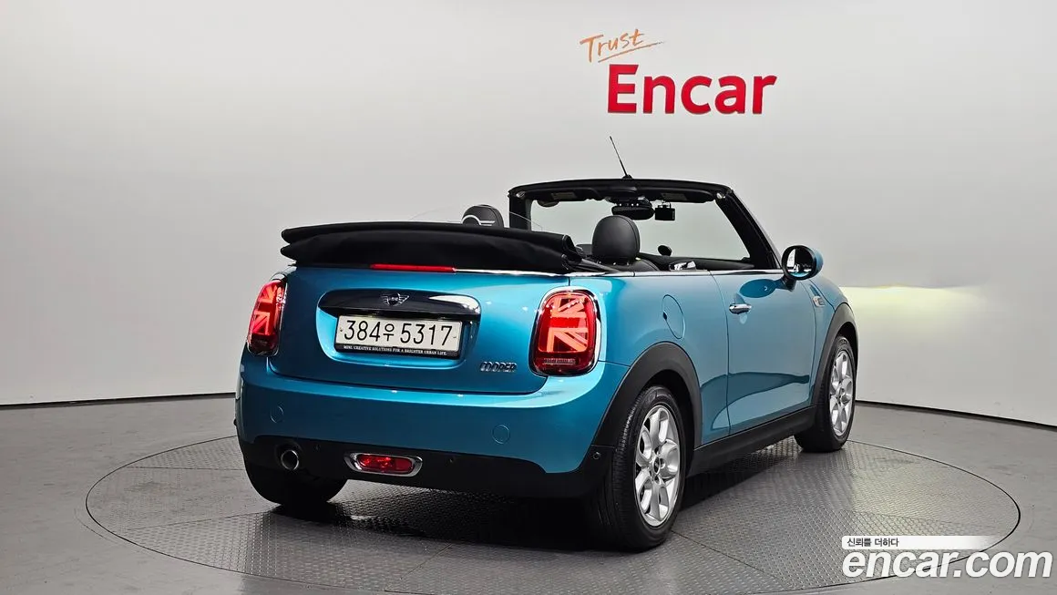 Mini Cooper Convertible 2019 Небесно-голубой из Кореи, фото 6