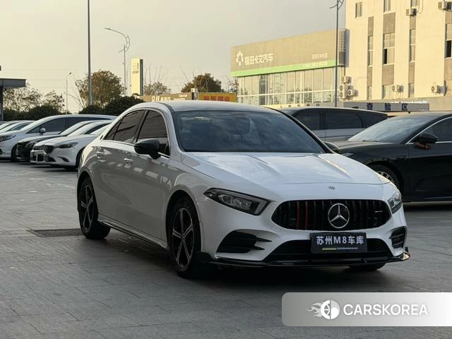 Mercedes-Benz Class A 2023 Белый из Китая, фото 4