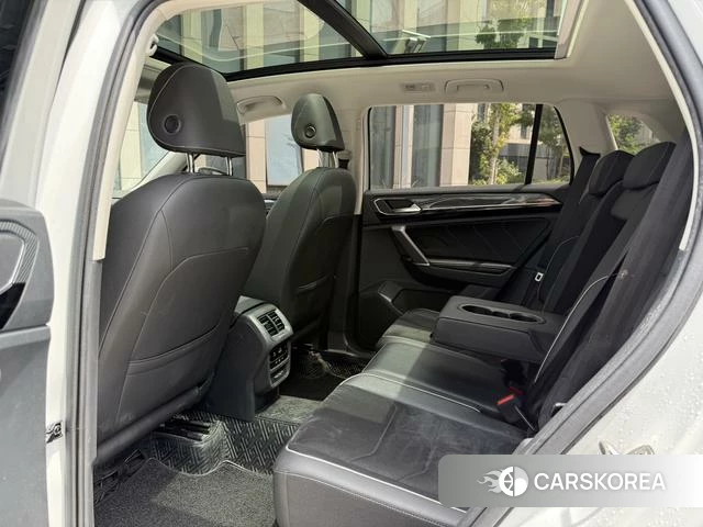 Volkswagen Tanyue 2021 Белый из Китая, фото 2