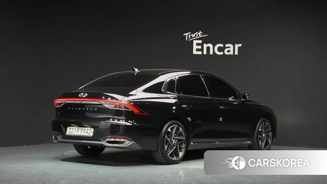 Hyundai The New Grandeur IG id 4688782 из Кореи 12