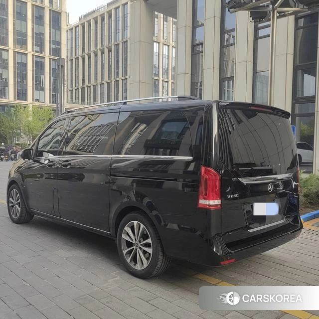 Mercedes-Benz V-class id 4264699 из Китая 9