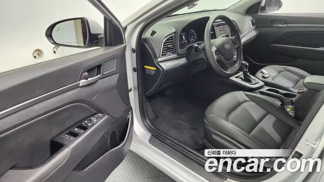 Hyundai Avante AD id 2684371 из Кореи 12