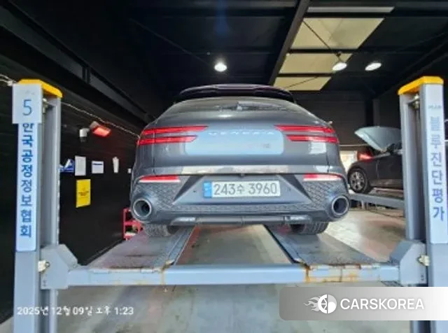 Genesis GV70 2021 Серый из Кореи, фото 2