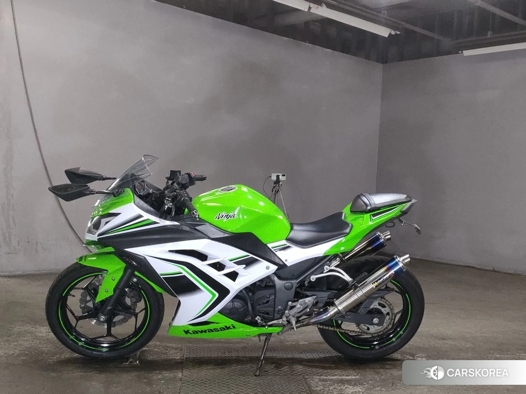 Проданный Kawasaki NINJA 250 2016 из Японии, фото 2