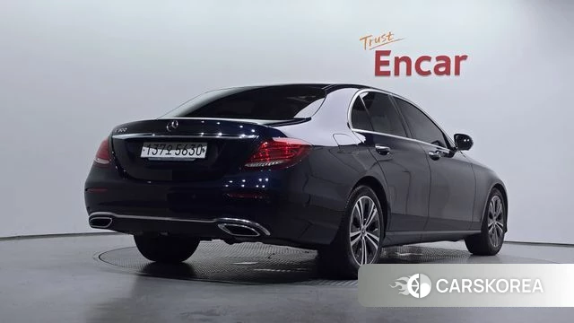 Mercedes-Benz E-Class W213 id 4632476 из Кореи 12