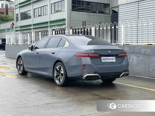 BMW i5 id 4353638 из Китая 9