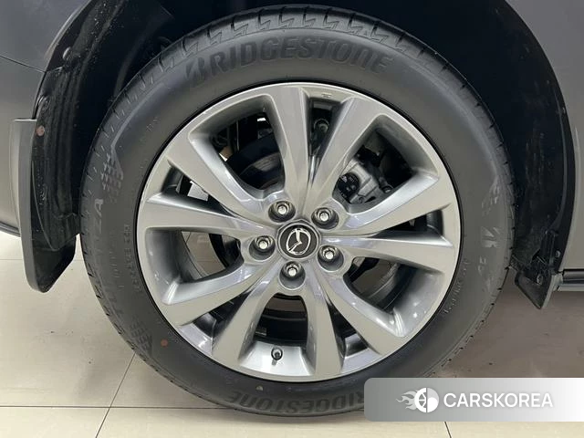 Mazda CX-30 id 4026808 из Китая 9