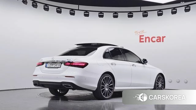 Mercedes-Benz E-Class W213 id 4656279 из Кореи 12