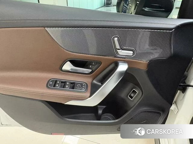 Mercedes-Benz Class A id 4208888 из Китая 12