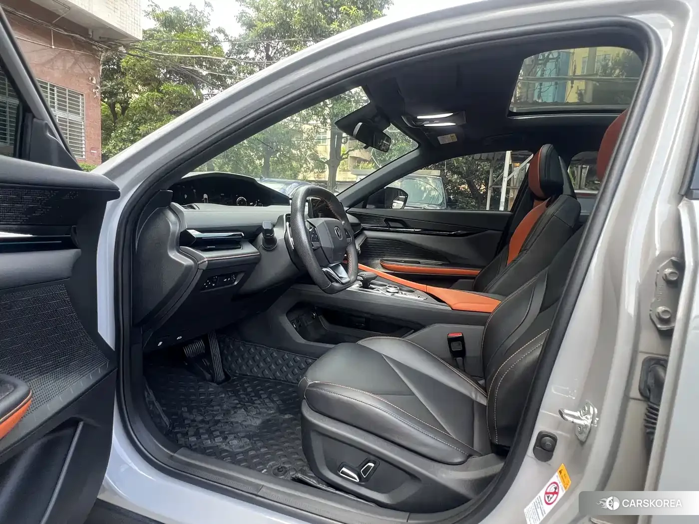 Chang'an Changan UNI-V id 4539120 из Китая 12