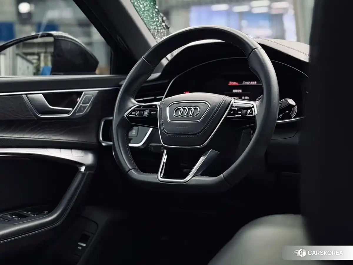 Audi A6L 2023 Черный из Китая, фото 6