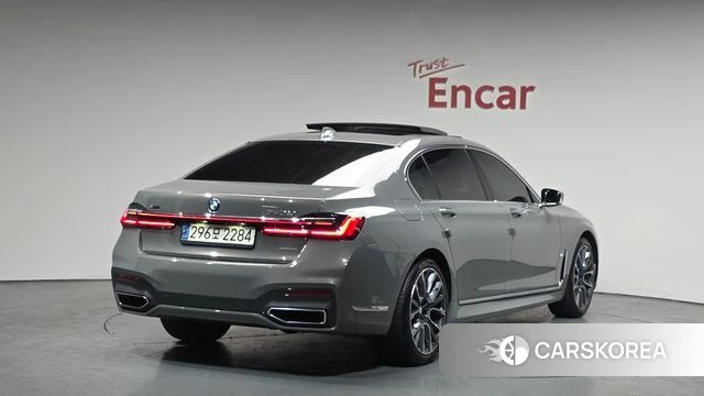 BMW 7 Series (G11) id 3884461 из Кореи 12