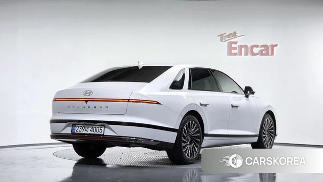 Hyundai Grandeur Hybrid (GN7) id 4897847 из Кореи 12