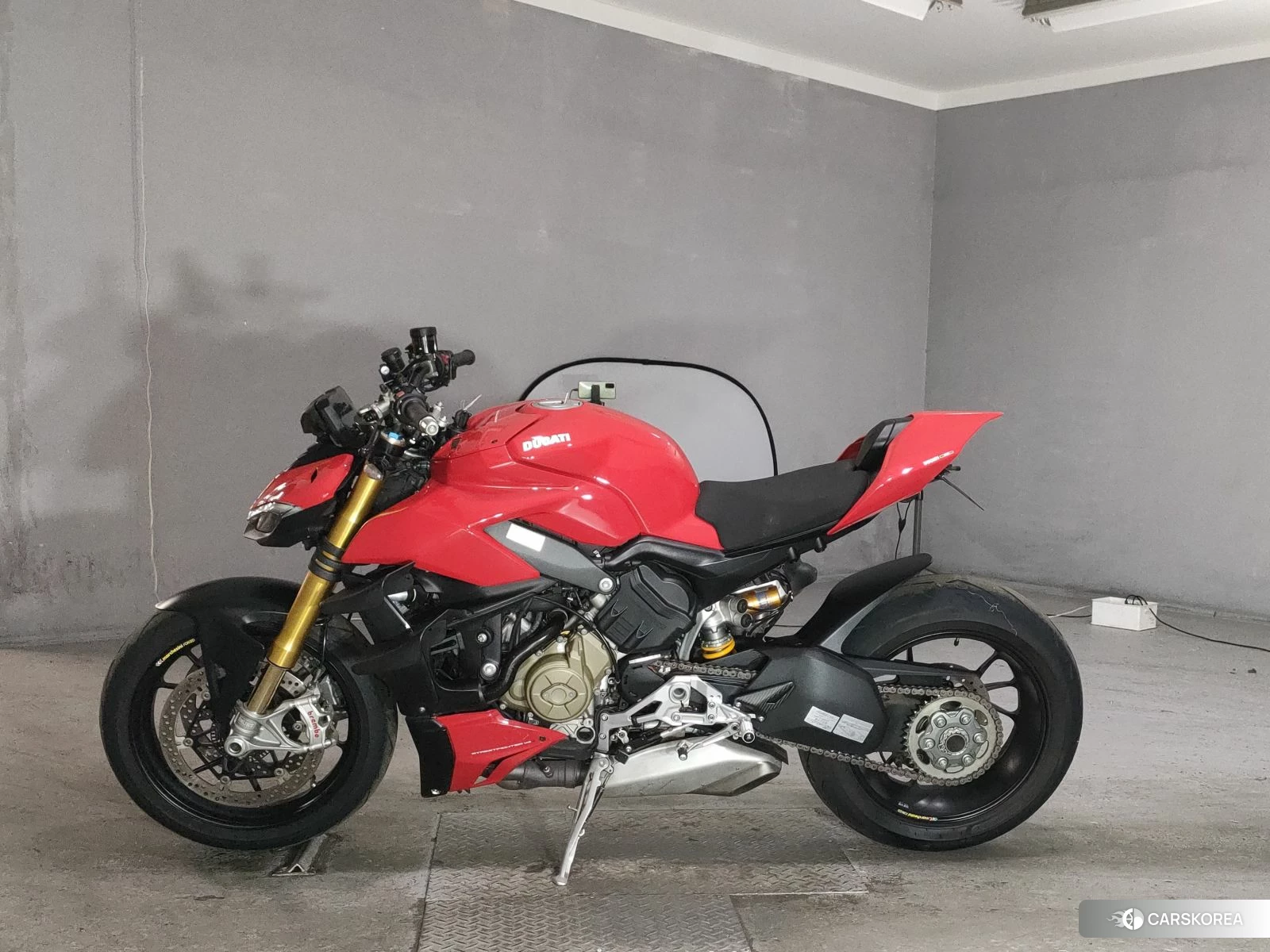 Проданный Ducati STREETFIGHTER V4 S 2020 из Японии