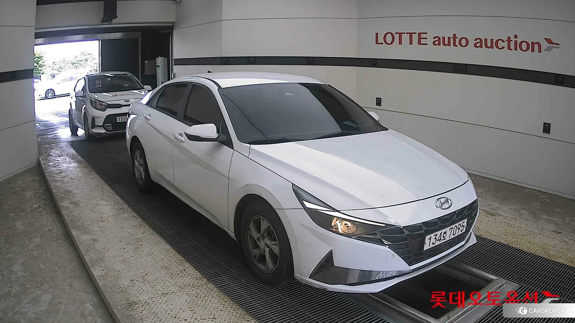 Hyundai Avante id 4664299 из Кореи 12