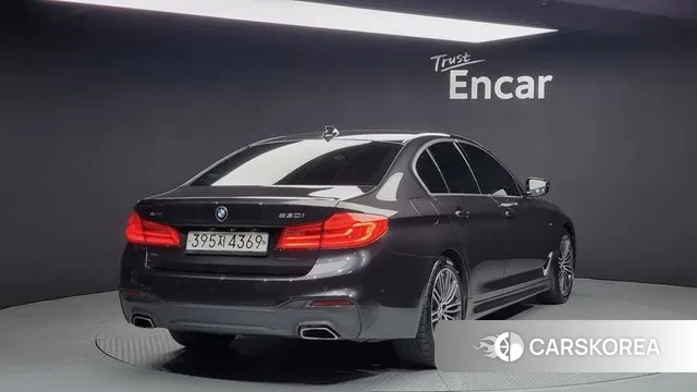 BMW 5 Series (G30) id 3004428 из Кореи 12