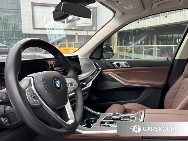 BMW X7 2023 Черный из Китая, фото 6