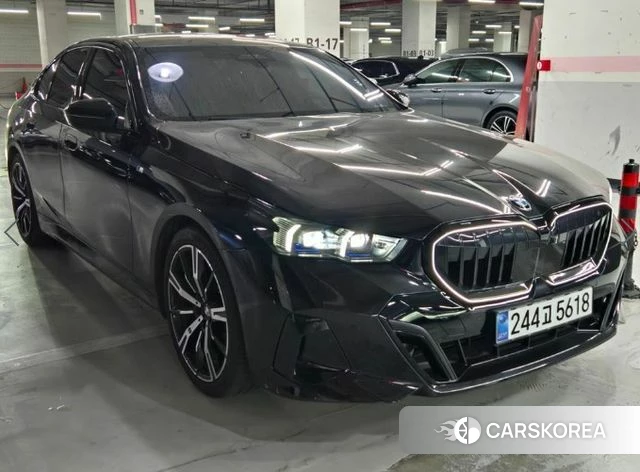 BMW 5 Series (G60) id 4879659 из Кореи 9