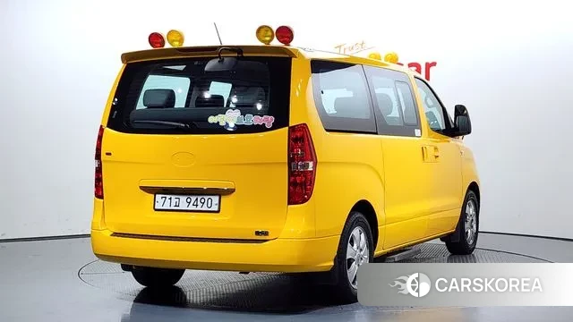 Hyundai The New Grand Starex id 2328603 из Кореи 12