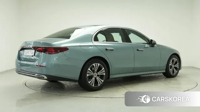 Mercedes-Benz E-Class W214 id 3236501 из Кореи 12