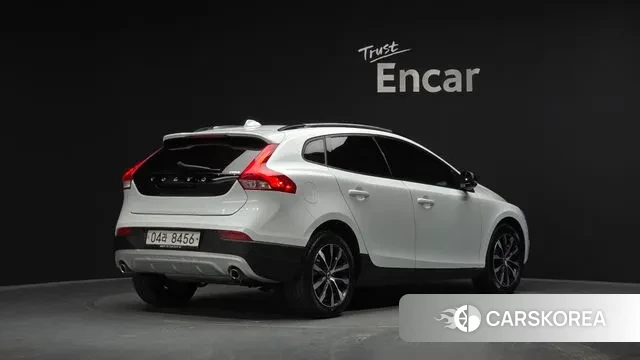 Volvo V40 Cross-Country id 3736915 из Кореи 12