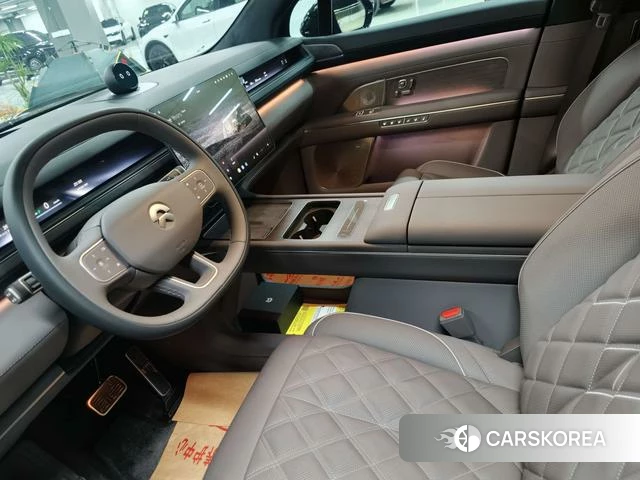 Weilai ES8 2026 Белый из Китая, фото 2