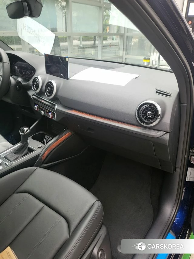 Audi Q2 2023 Синий из Кореи, фото 4