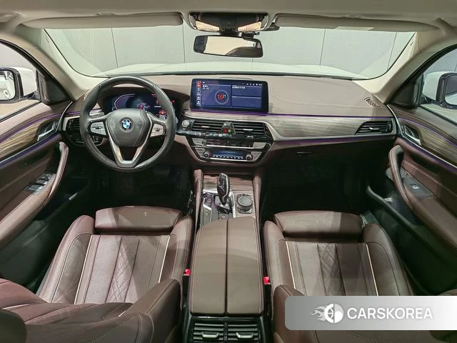 BMW 5 series 2023 Белый из Китая, фото 4