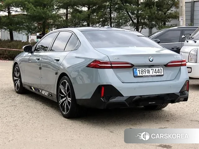 BMW 5 Series (G60) id 3507240 из Кореи 12