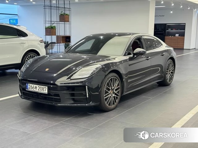 Porsche Panamera (976) 2024 Черный из Кореи, фото 2