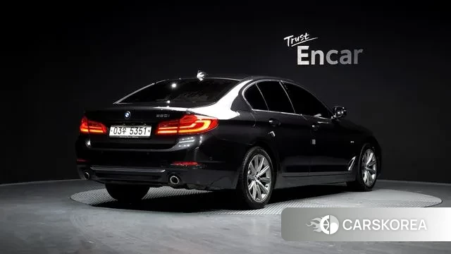 BMW 5 Series (G30) id 3489653 из Кореи 12