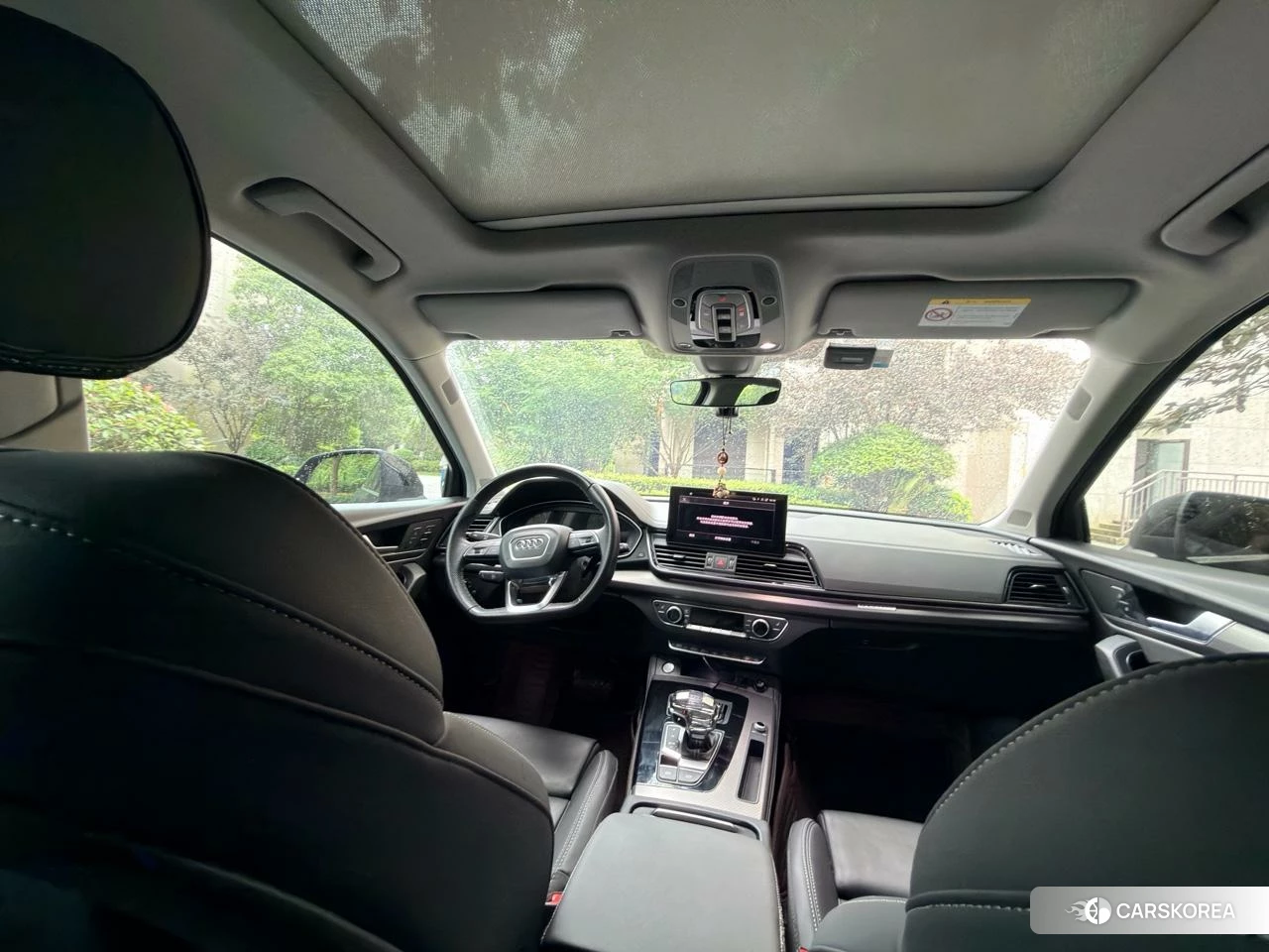Audi Q5L 2021 Черный из Китая, фото 2