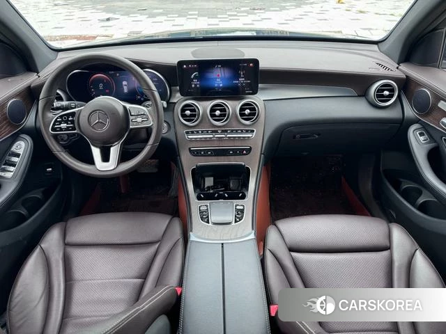 Mercedes-Benz GLC 2021 Зеленый из Китая, фото 2