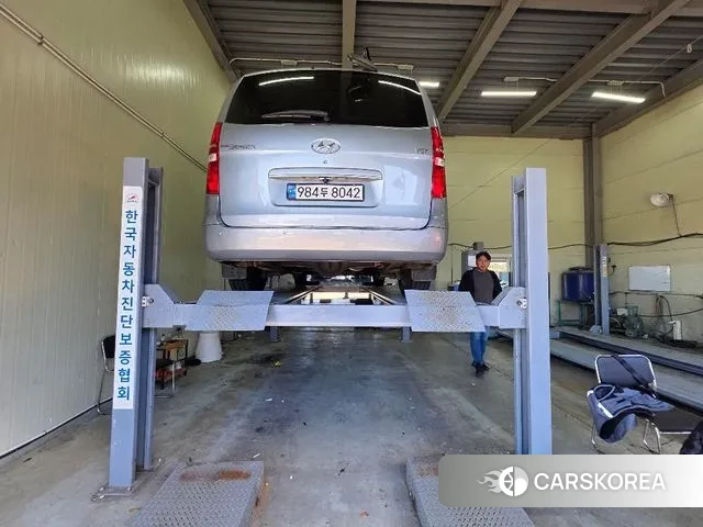 Hyundai The New Grand Starex 2019 Серебристо-серый из Кореи, фото 2