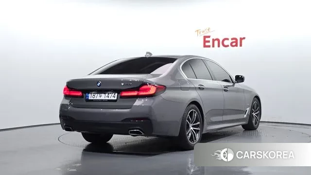 BMW 5 Series (G30) id 3366885 из Кореи 12