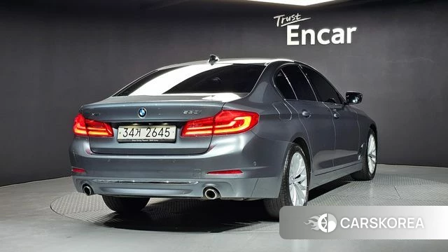 BMW 5 Series (G30) id 4188275 из Кореи 12