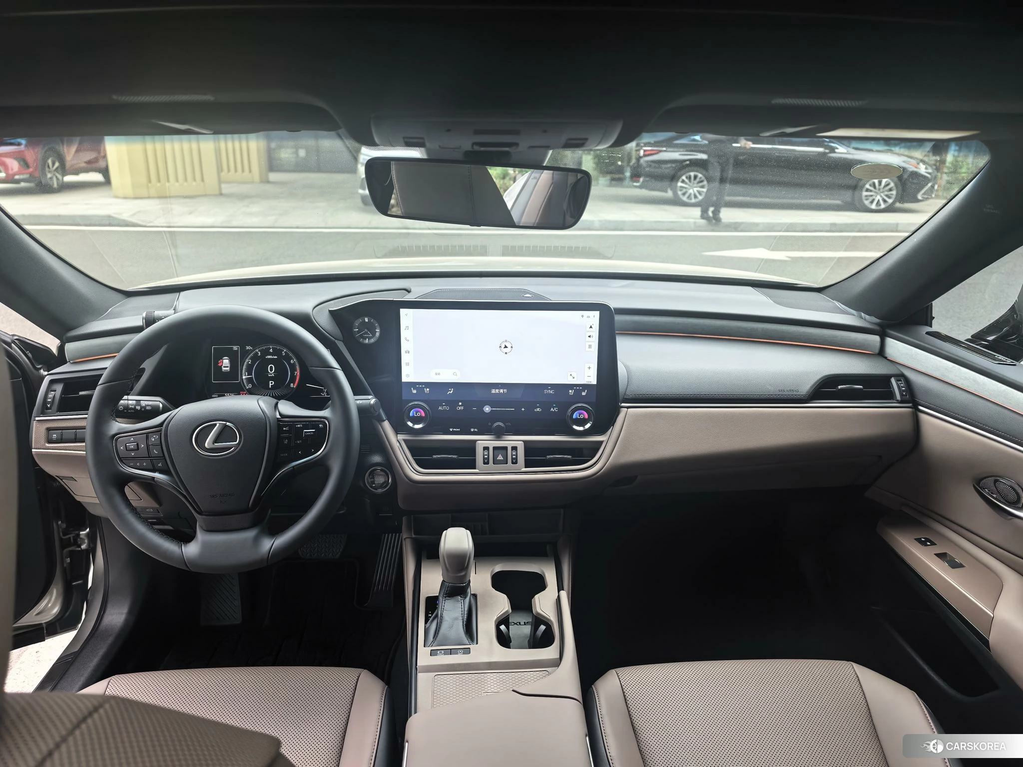 Lexus ES 2024 Серебристо-серый из Китая, фото 4