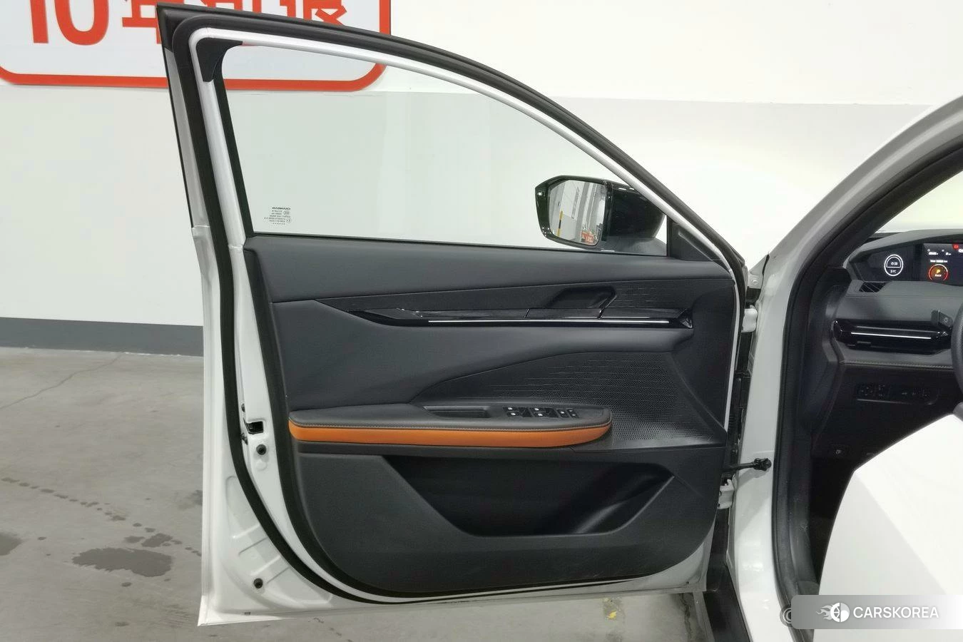 Chang'an UNI-V id 4512866 из Китая 12