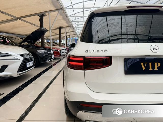 Mercedes-Benz GLB id 4255938 из Китая 10