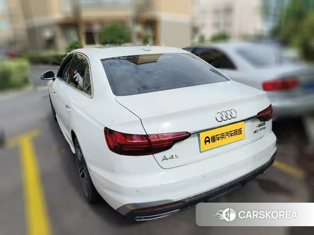 Audi A4L 2022 Белый из Китая, фото 2