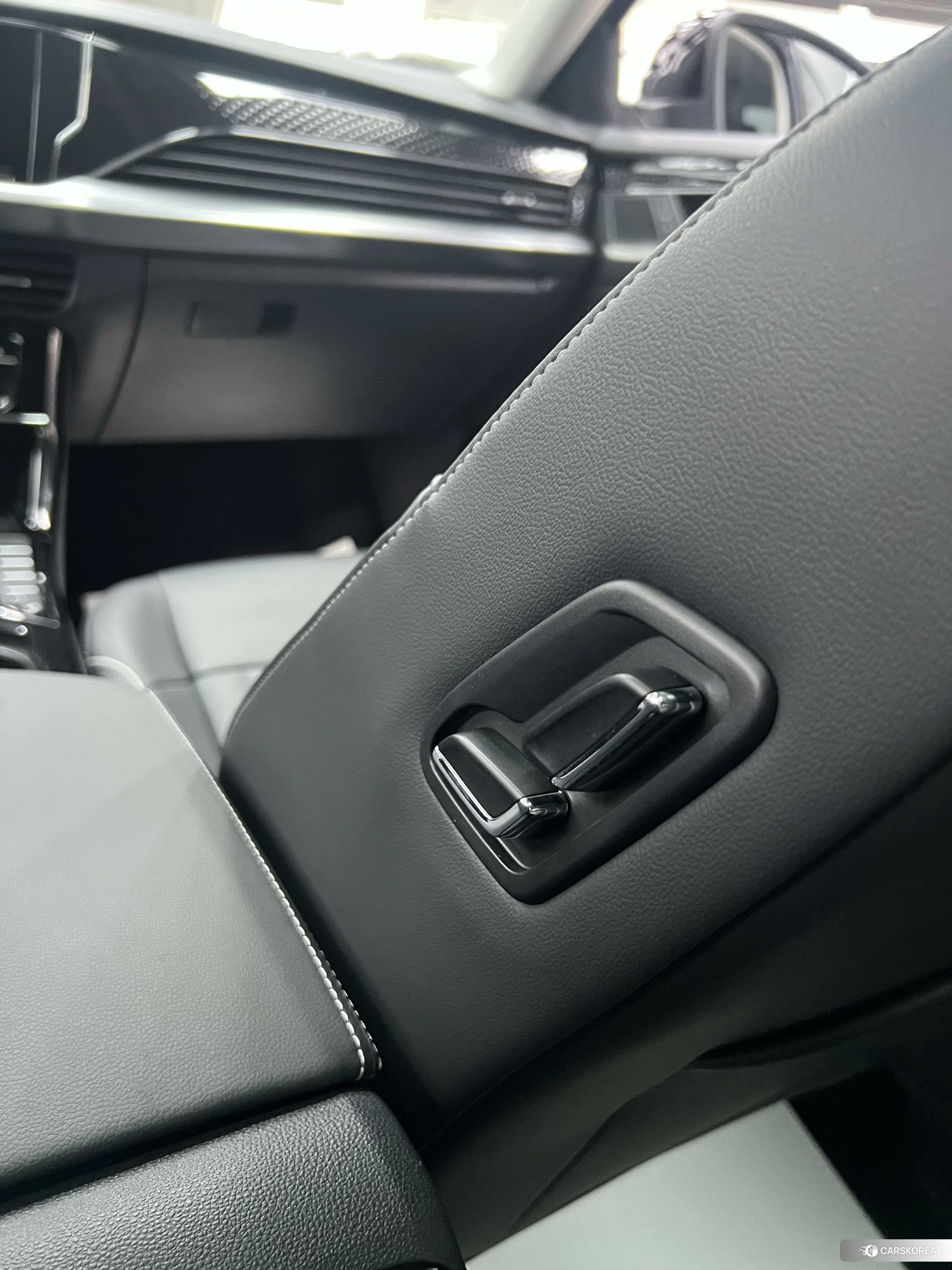 Volkswagen Passat id 4487188 из Китая 12