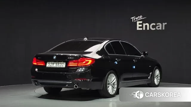 BMW 5 Series (G30) id 3396829 из Кореи 12