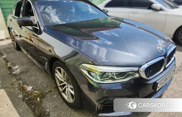 BMW 5 Series (G30) id 3098279 из Кореи 11