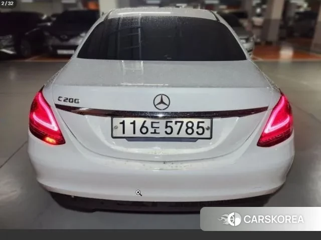 Mercedes-Benz C-Class W205 2019 Белый из Кореи, фото 2