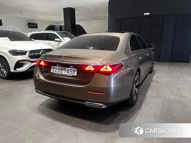 Mercedes-Benz E-Class W214 id 3750976 из Кореи 12