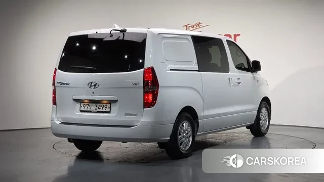Hyundai The New Grand Starex id 3562160 из Кореи 12