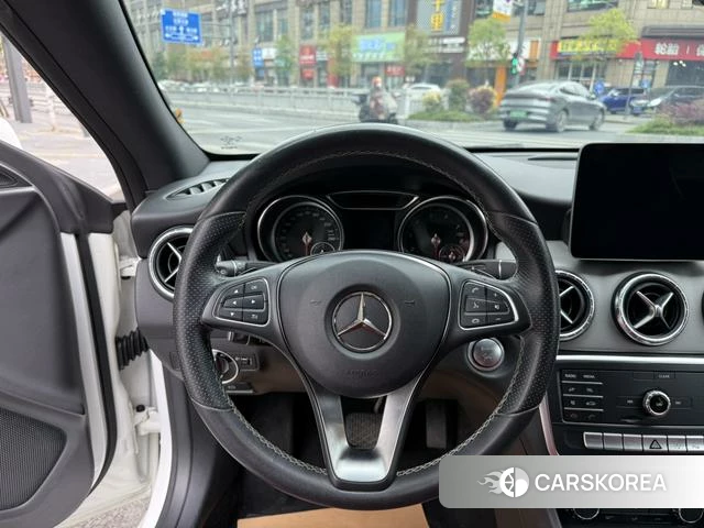 Mercedes-Benz CLA (import) 2018 Белый из Китая, фото 3