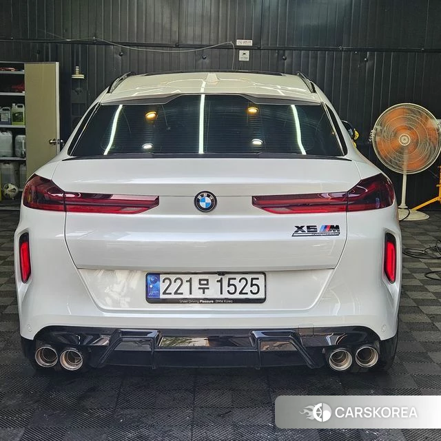 BMW X6M (G06) 2024 Белый из Кореи, фото 2