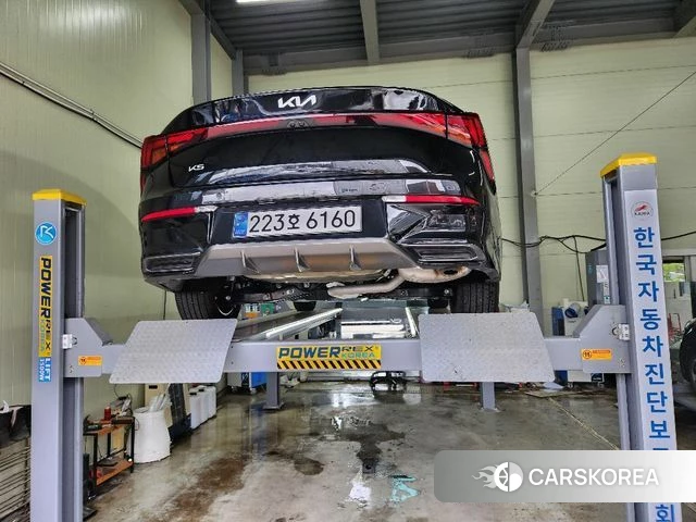 Kia The New K5 3rd generation 2024 Черный из Кореи, фото 2