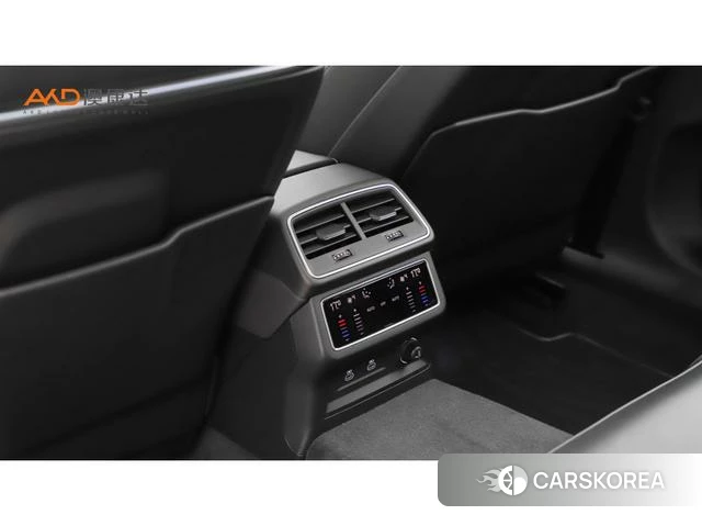 Audi A7L 2024 Черный из Китая, фото 2